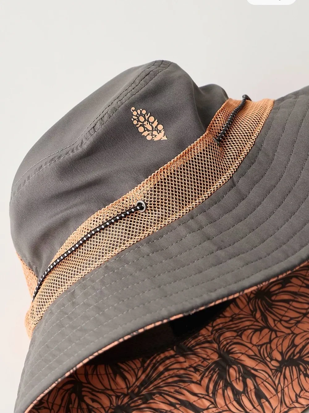 Free People Take A Hike Bucket Hat. NWT. Brown